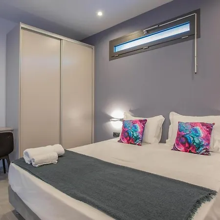 Willa Exclusive Petalouda Ratzaklíon