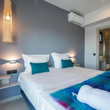 Exclusive Petalouda Villa Ratzaklíon