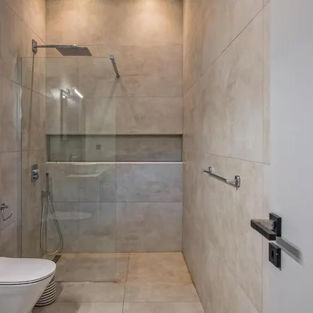 别墅 Exclusive Petalouda Ratzaklíon