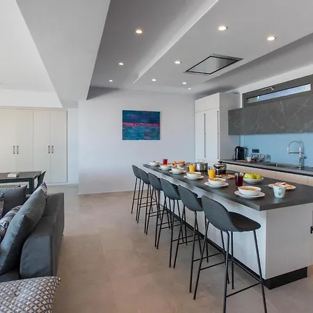 Exclusive Petalouda * Ratzaklíon